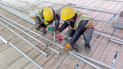 晝夜鏖戰(zhàn)搶工期 全速推進(jìn)45萬(wàn)噸高檔信息紙項(xiàng)目建筑安裝工程